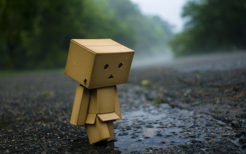 I'm just a strange little robot lost in the World Wide Web and trying to warm people's hearts...
I ♥ you!