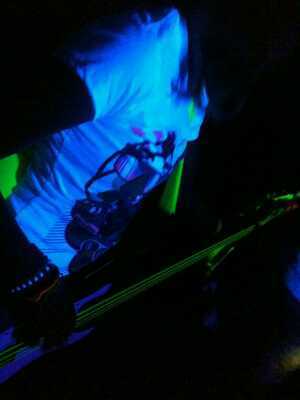 im from the band @statik_illuzion, im 14, i play bass, keyboard, and the electric guitar. HMU. i run all technology for my band.(im a girl) i follow back V