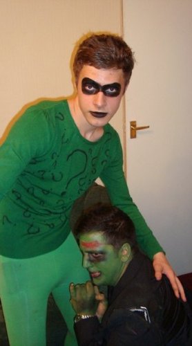 GreedyMoose's profile picture. I absolutely love it loud.