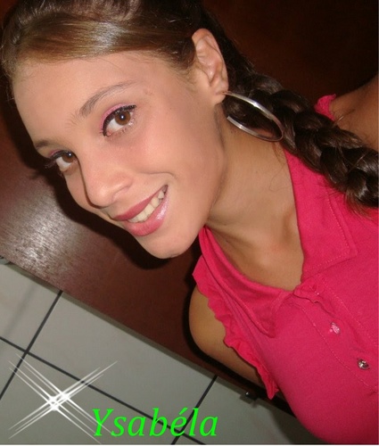 Eu to solteira e to feliz to sorrindo atoa .To do jeito que eu sempre quiz .Mais que vida boa.♪♫