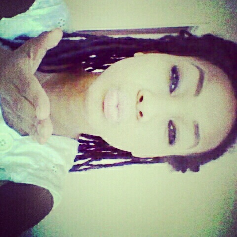 Singer/Rapper/Dancer/Model . ATL . 16 .Single. #2012Swagg #TeamJonesboro #KrazeeGang & follow my twitter husband @GuapoReddz_312 & twifey @majaaa23