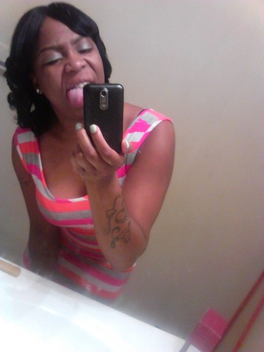 Pink_Money05's profile picture. #teampiggy #teamfuckyofeeling #teampinkcity