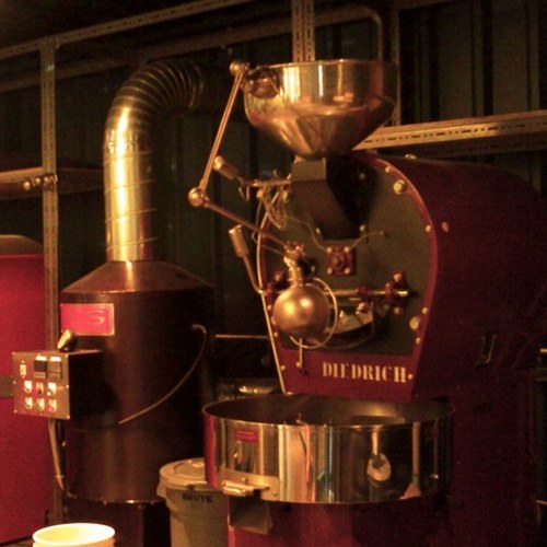 chatrouge2's profile picture. 