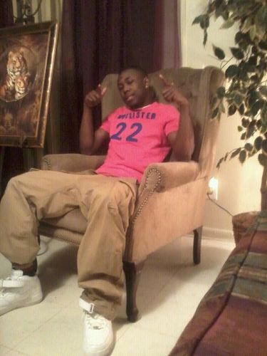 Travis_Tweetz's profile picture. 