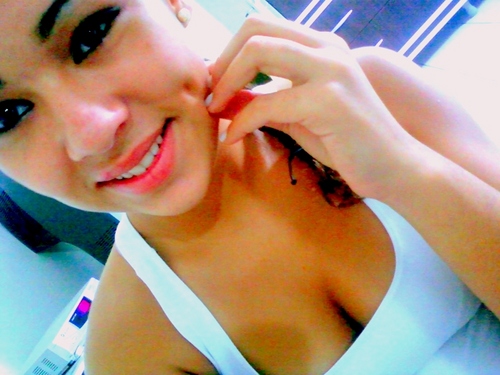 ooooooooooi :]
prazer : Denise ,  14 anos, 9° ano, Zilda \o/, Matemática  ,  CORINTHIANS *-*