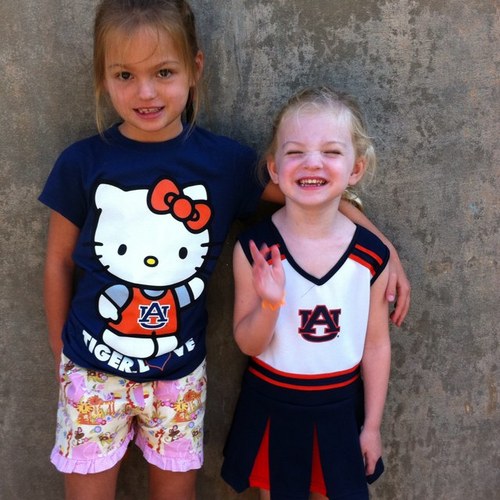 KThreadcraft's profile picture. 