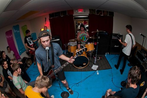 wussy boy emo rock @Connor_Sim_sun @Jokeoone @Heartattackmane