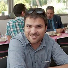 luisetpb's profile picture. Creativo y emprendedor - Diseño gráfico e industrial https://t.co/q2q7581KAs