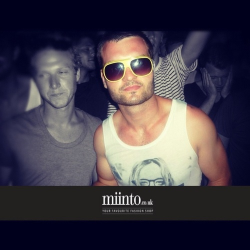 Business Development Manager for the UK's most exciting fashion website http://t.co/N5EcT7xo