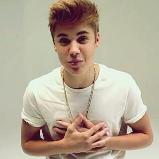 I love Justin Bieber he is my hero