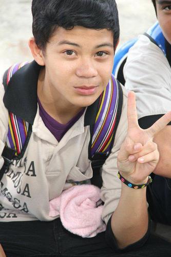 hi, i'm Qawy Mohammad. :-) #BruneiCutestFace #HatersMakeMefamous