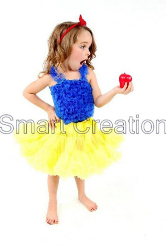 We wholesale and retail children clothing,tshirt,shorts,party dress,pettiskirt,lovely ball gown,bloomer,baby bib,bodusuit and so on.Welcome to visit.