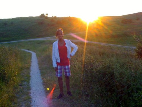 mensen die me folowen als je op FOLOWEN druk stop je nooit meer met lachen DUS FOLOW me AND I FOLOW YOU BACK!!