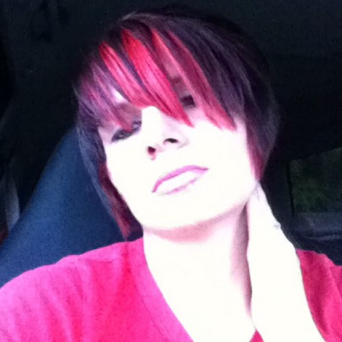 lilmisthing's profile picture. 