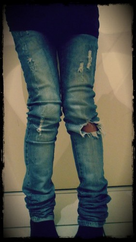 FollowBack_HT_W's profile picture. Compte follow back  de : @_HoranThe_World. ~ Fuck The life ♫