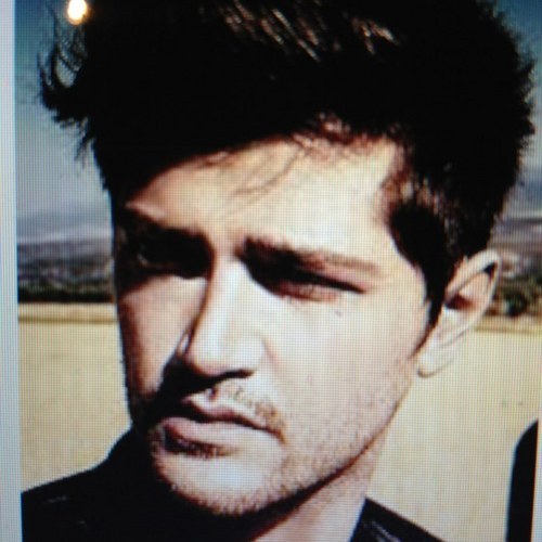 @TheScript_Danny is perfect, one day i will marry him and have beautiful babies @_D4nceismylife is one of my bestfriends, so FOLLOW HER