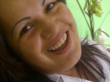 mujer, alegre, buena onda! feliz! siganme!