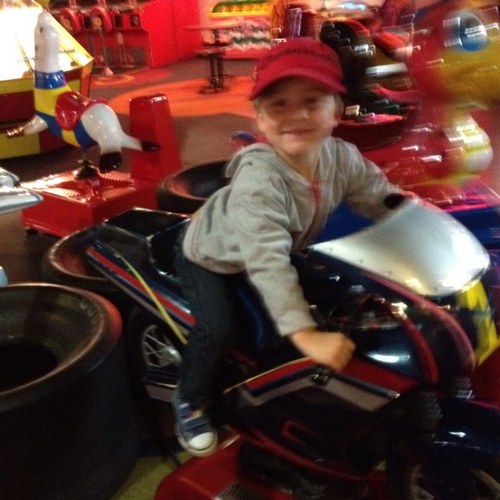 LeaniThomson's profile picture. 