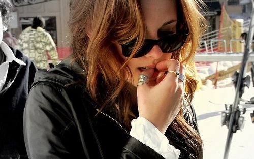 KristenHCRP's profile picture. I'm clumsy, i smoke, i swear, i act but most of all i don't care what you think of me. {RP 18+}