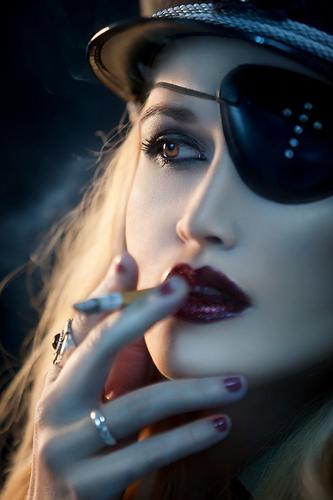 Geek, Sci-fi, GirlGamer, Anonymiss, suicidal girl, cybertech, MIFL *Spank you*, blazing gaze - ice chilling , fiesty