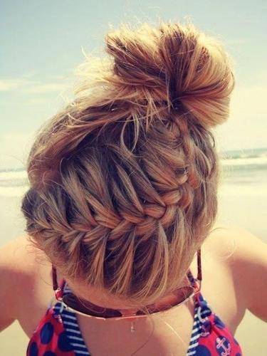 Real Girls, um blog direcionado diretamente as garotas de verdade que sabem do seu potencial e não tem que ficar seguindo modinha para se sentir bem!  - Lily