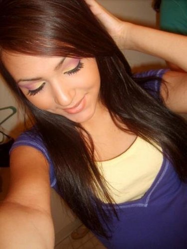 bitchass12345's profile picture. 