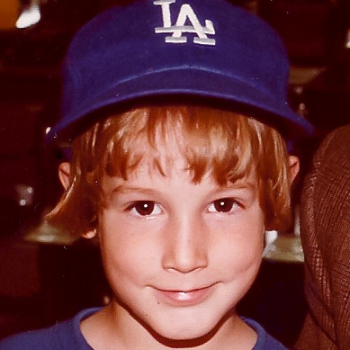 Baseball writer/historian tweeting on the Dodgers, UTEP hoops, music, films, and Mexican food. I also make radio documentaries about baseball @FadeawayPod.