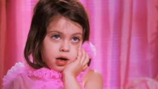 divastrugglez's profile picture. Two BFFs. Sassy. Petite. Tan. #DivaStruggles ✌