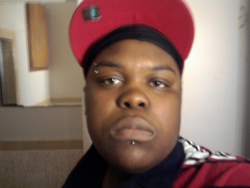 Im a cool outgoing layback person...i have 4 beautiful kids....i drink and smoke that good shit...anything else ask me