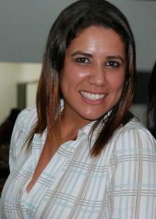 Cristã, estudante de Administração, casada com o melhor marido do mundo, mãe de uma princesa super carinhosa. Sendo trabalhada e lapidada por Deus 3