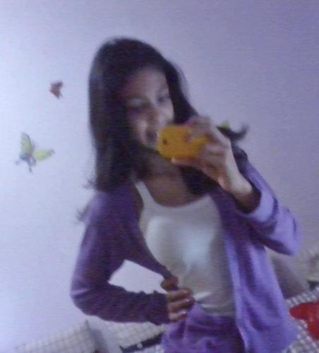 Pessoal segue ai sigo de volta assim q eu entrar *--*