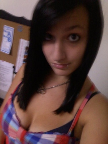 ann_tisc's profile picture. 