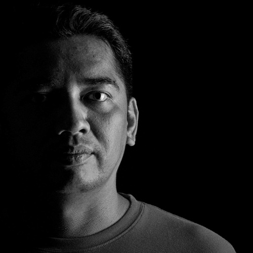 | former architect | 3D exhibition & event designer | photography enthusiast |
