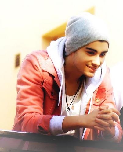 Im from Croatia.Im fan of Justin Bieber,Big Time Rush and One Direction..