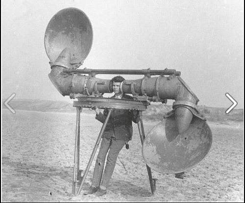 Zikzaguer les vulgaires libéraux libertaires qui ont envahi nos ondes.              
#comprendrequipourra