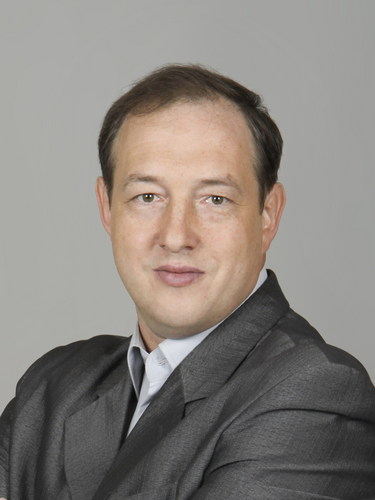 УНІВЕРСАЛ ЦЕНТР, директор. Інтернет, телекомунікації, адміністрування, корпоративні і локальні мережі, технічний сервіс і підтримка