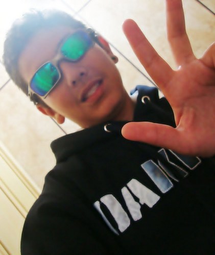 ' BANDIDO QUE É BANDIDO SO PORTA QUIKSILVER ♪ '