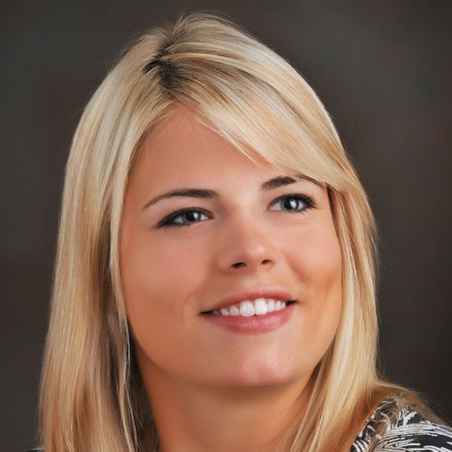 Brittany Roaden's tweets may reflect that she enjoys the following; Art, more specifically Abstract paintings, Fine Dining and Football.