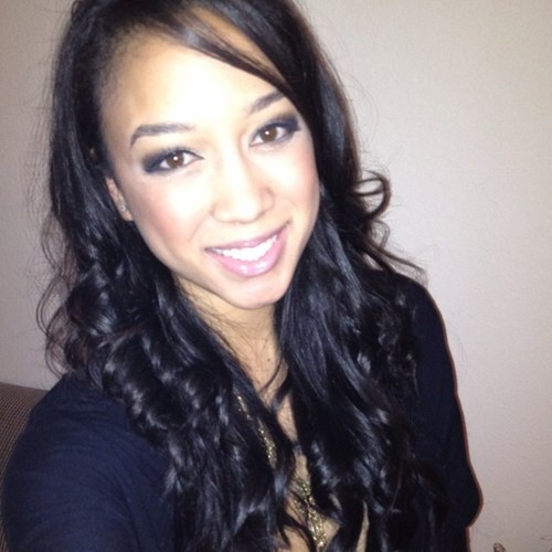 McRisRis's profile picture. Smile... it makes the heart grow fonder!