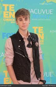 Im Just A Normal Girl who is following her Dream.Justin Thank You For Inspiring Me You Brought Me Through So Much I LOVE YOU :')