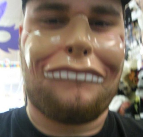 paradigmlost13's profile picture. 