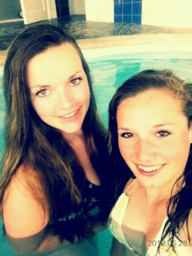 pascaledeknatel's profile picture. 