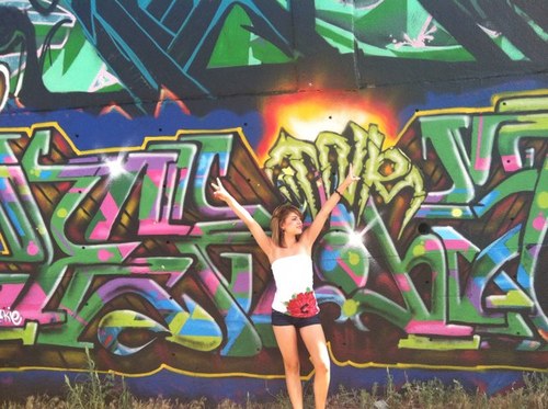 AlisAvZ11's profile picture. 