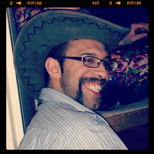 nickpolydor's profile picture. According to Helen Seilly and Emily Walters, I 'thrust myself' on people upon meeting them for the first time. What can I say? I'm friendly!