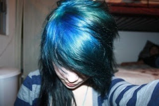 Animes,Gta,NeverShoutNever,Dramatica,retardada -q
Segue que sigo de volta :3