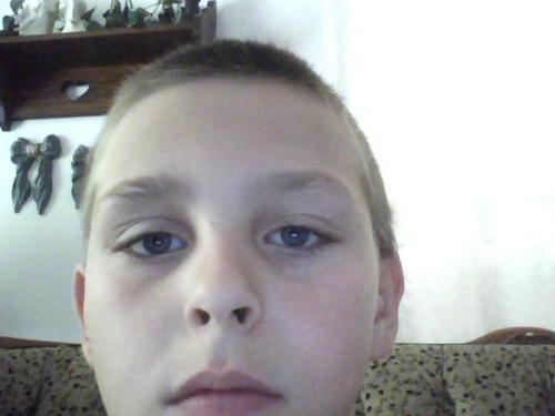 i like wwe and i think that randy orten, mark henry,
shawn michaels is the best