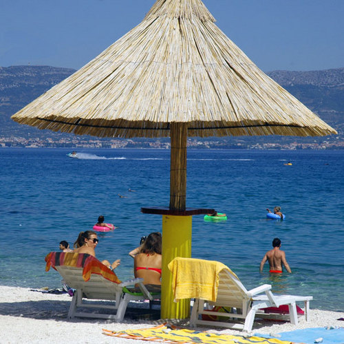 Vacanze in Croazia, Appartamenti, Case vacanze con piscina, Alberghi, Case Mobili, Yachtcharter, Barche a Vela... Servizio migliore :)