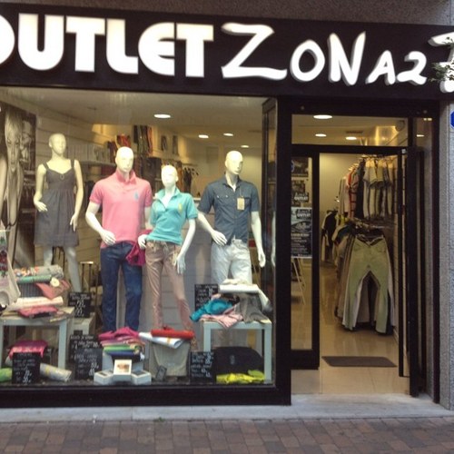 Zona27Outlet's profile picture. 