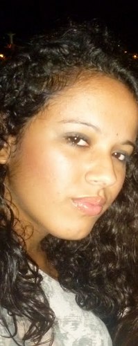 Menina 15 aninhos,,,,
Curto tdu qe eh otimo,Beijo na boka,dança,namorar no friu,chocolate-qente,,brigadeiro na panelas com as amigas,,som altoo e por ai vai...