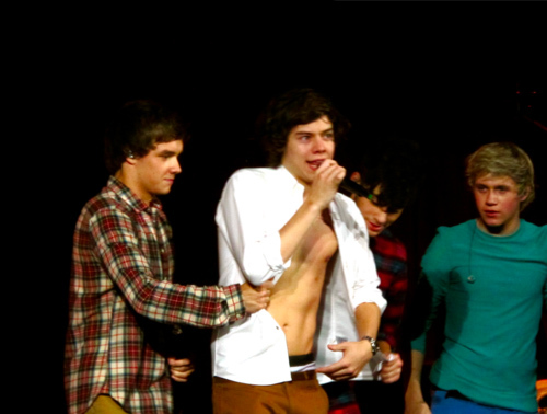 I love One Direction Forever & always ♥